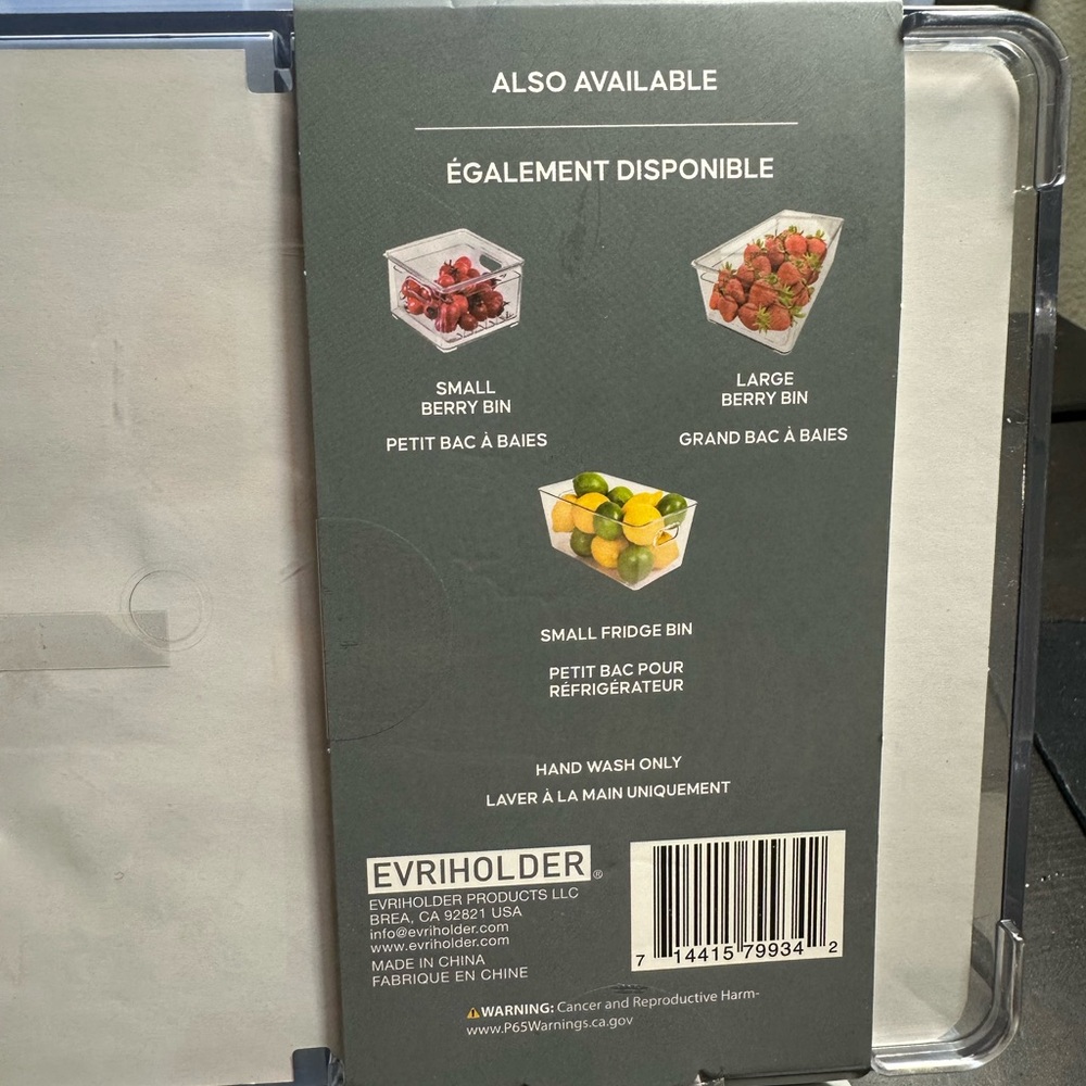 Clear Divided Storage Ice Container - Picture 3 of 5